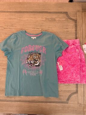 Paperflower Teal Tee and Pink Acid-Wash Casual Skirt